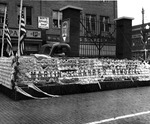 Martin Schahrer Memorial Homecoming Parade Float, 1948 by University Archives